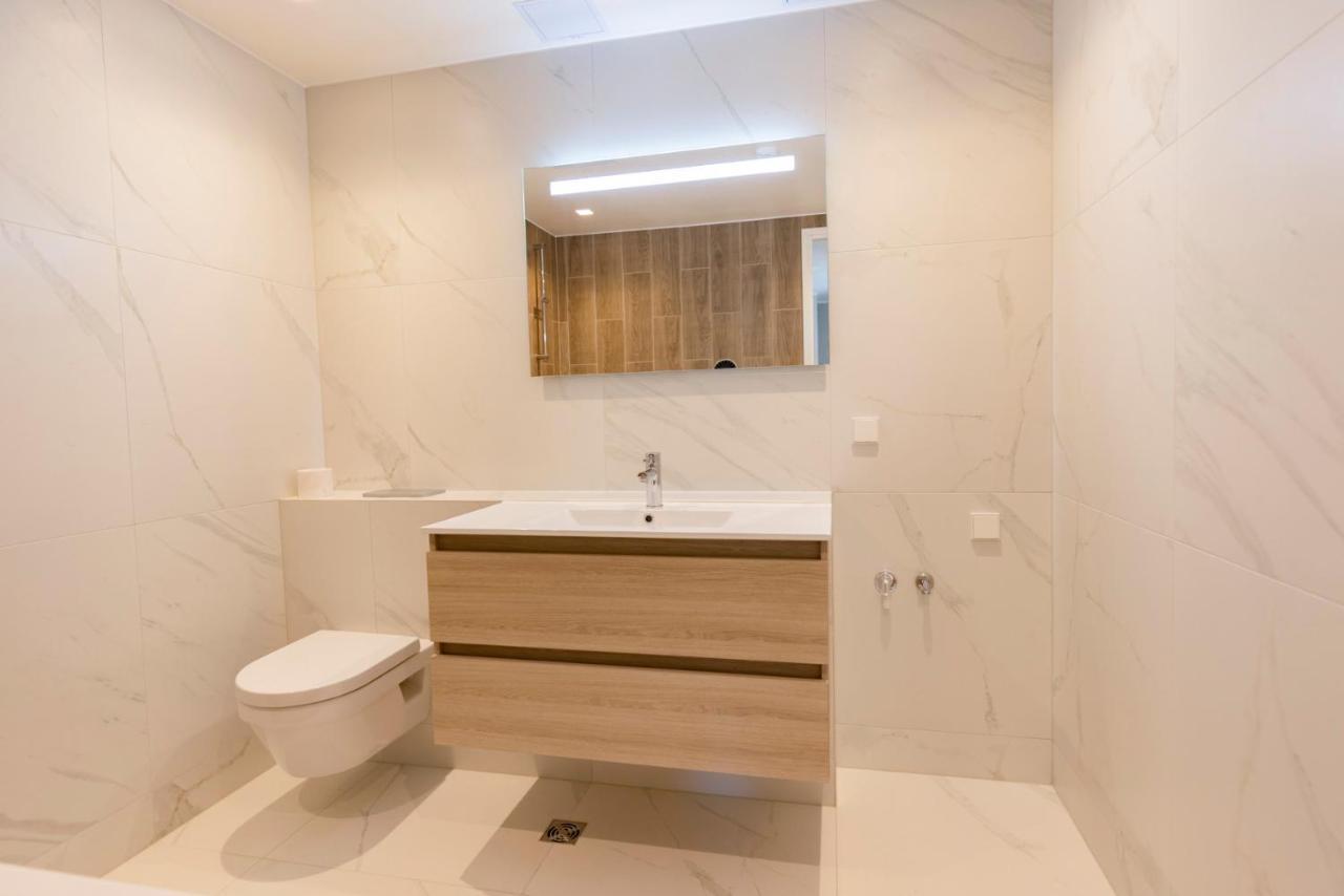 Beautiful Apartment Next To The Kalev Stadium Tallinn Exterior photo